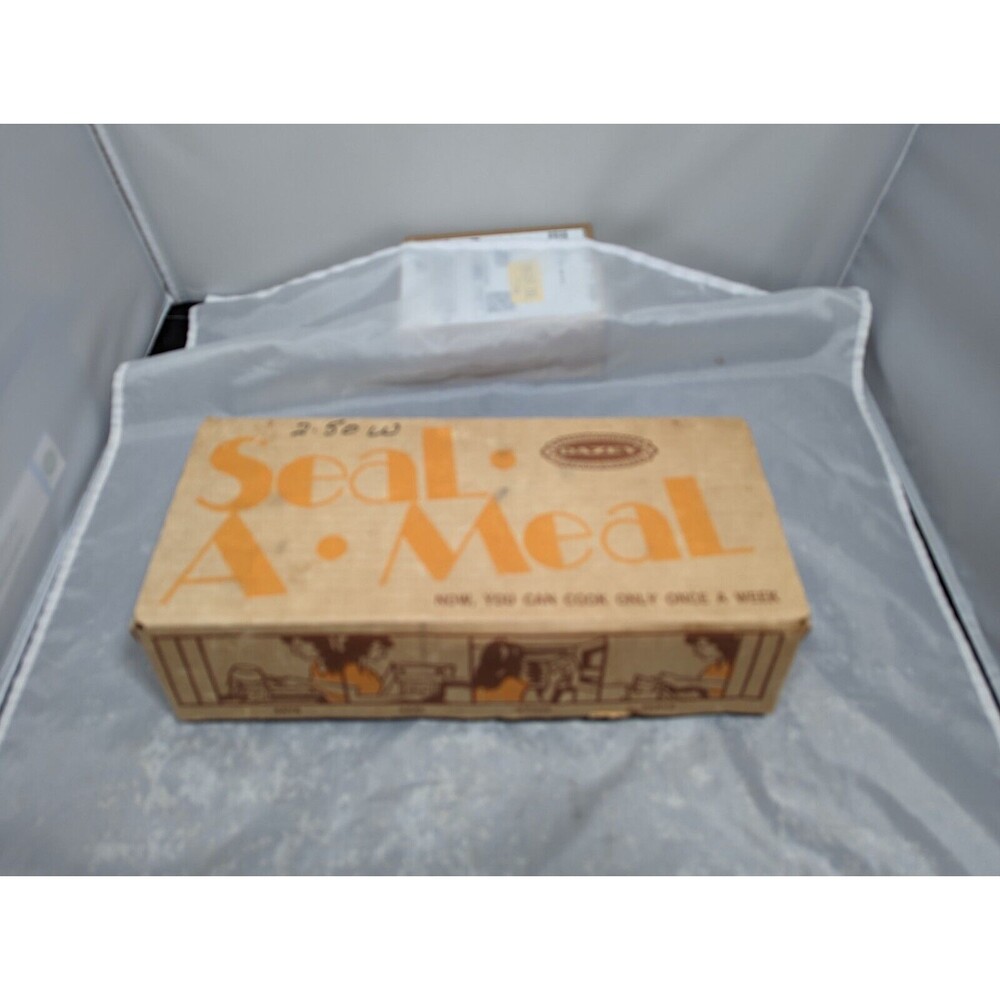 VINTAGE Original Dazey Seal-A-Meal Sealer Model 5000-A In Original Box
